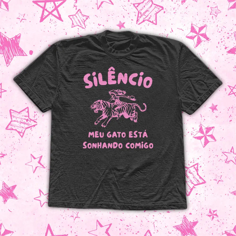 MEU GATO ESTÁ SONHANDO