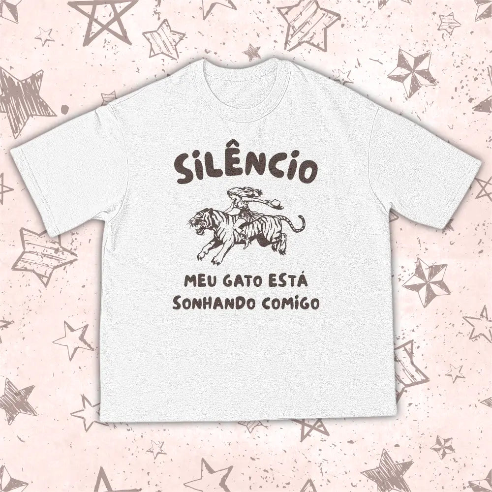 MEU GATO ESTÁ SONHANDO