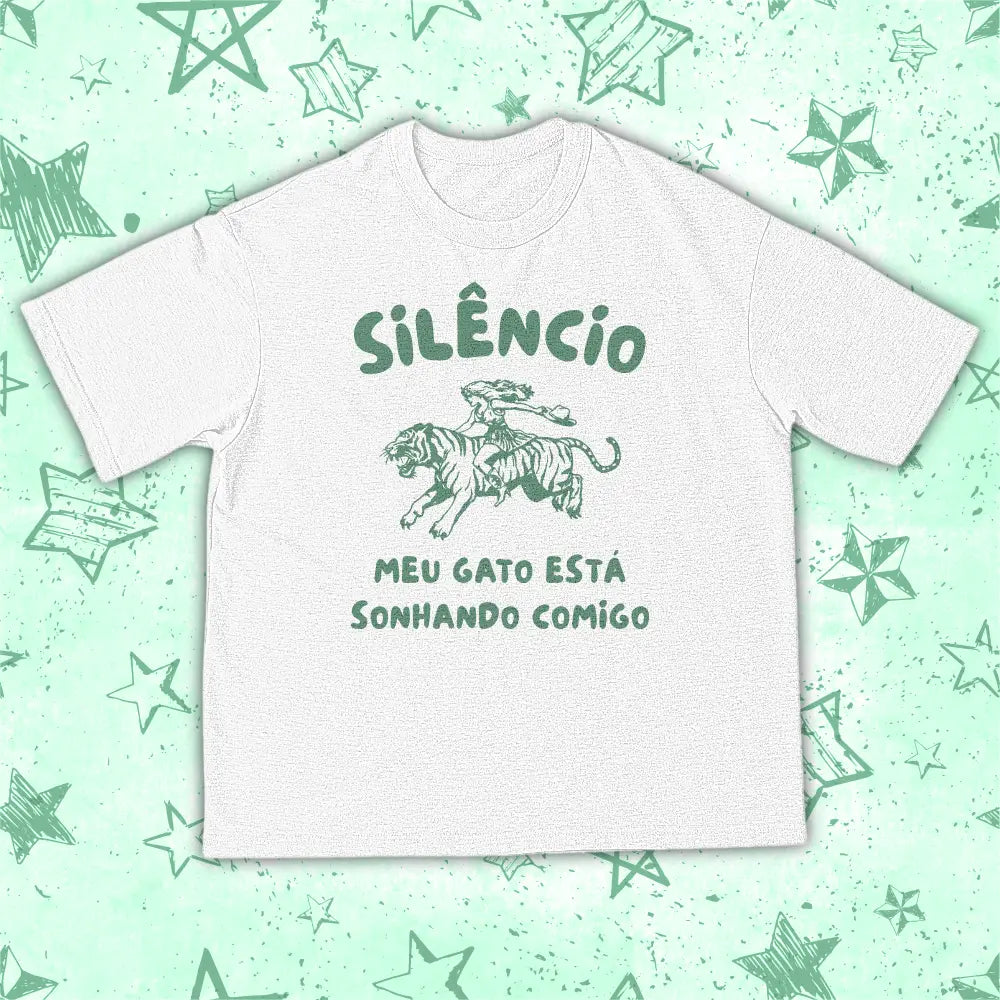 MEU GATO ESTÁ SONHANDO